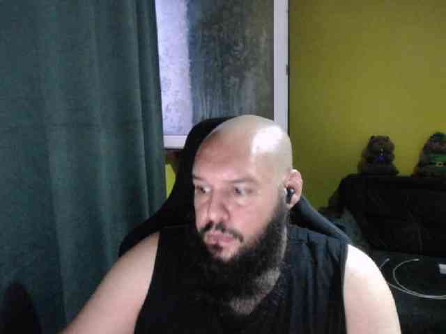 guessswho24