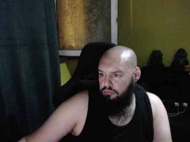 GuesssWho24