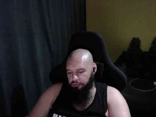guessswho24