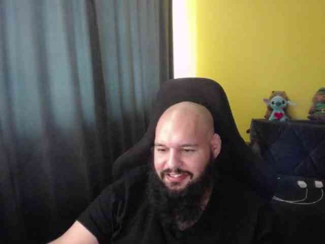 guessswho24