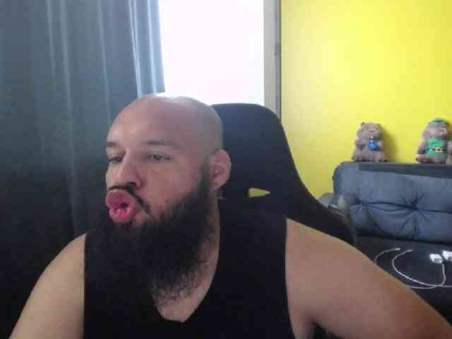 guessswho24