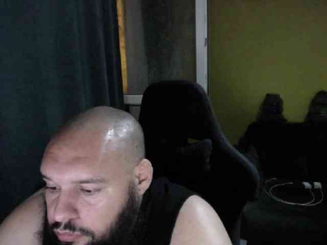 guessswho24