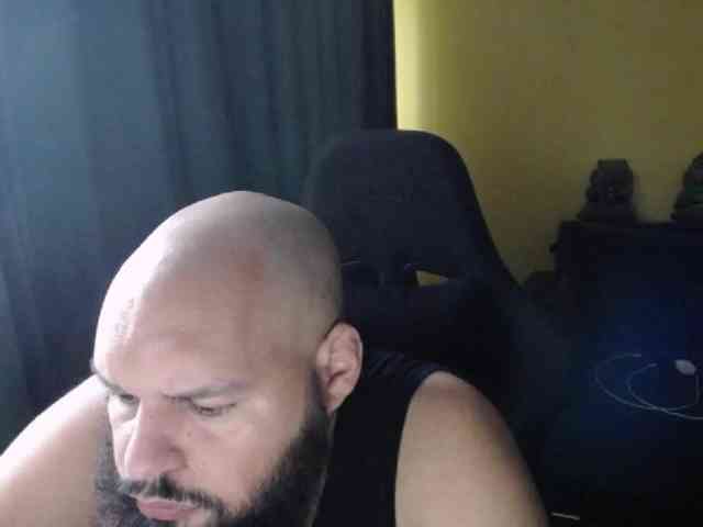 guessswho24