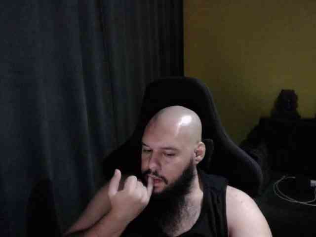 guessswho24