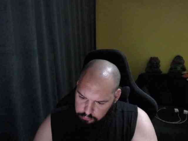 guessswho24