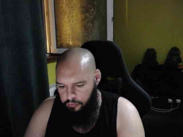 GuesssWho24