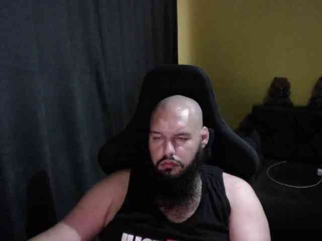guessswho24