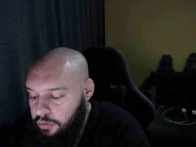 guessswho24