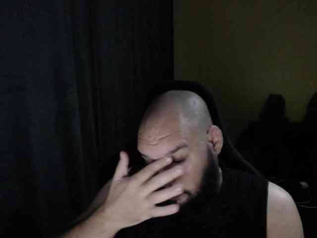 guessswho24