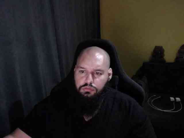 guessswho24