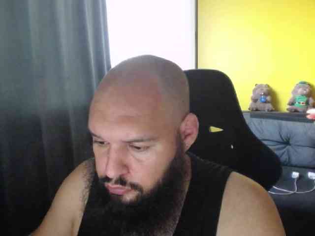 guessswho24