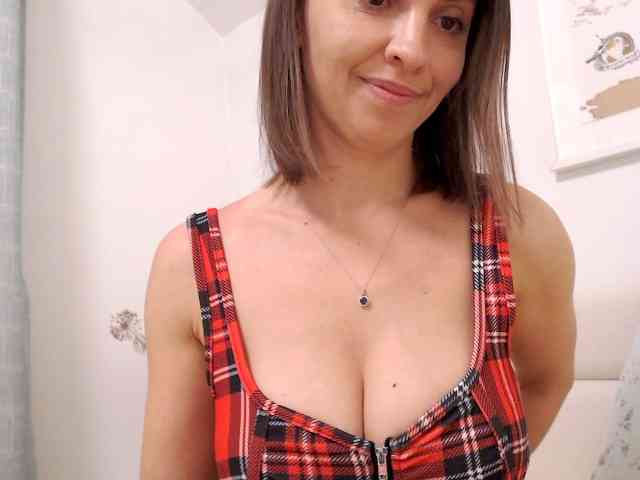 MissJoliSourire webcam