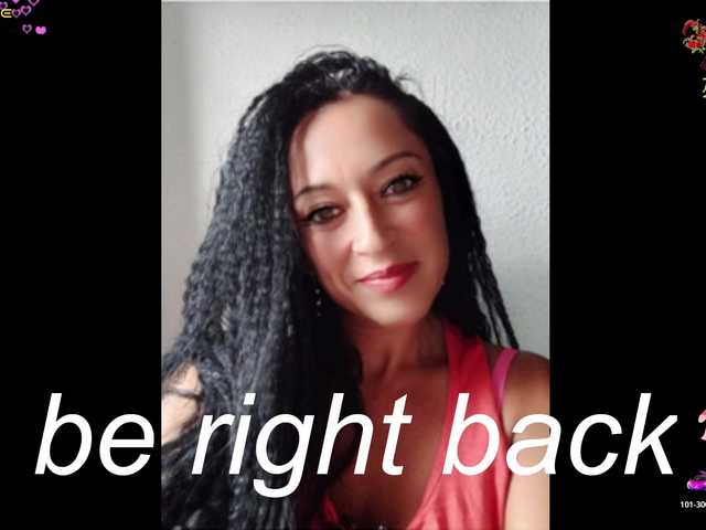 anaiza from BongaCams is Freechat