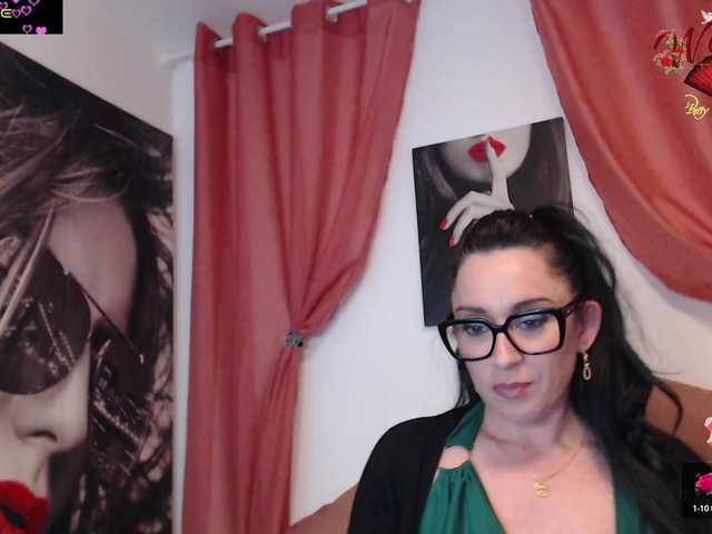 anaiza's BongaCams show and profile