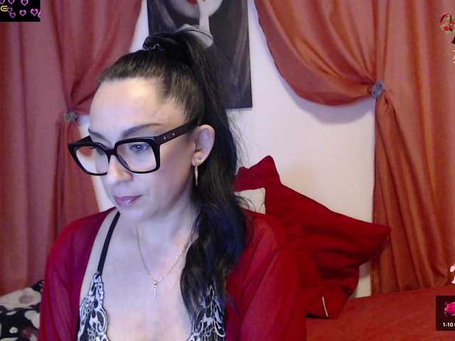 anaiza's BongaCams show and profile