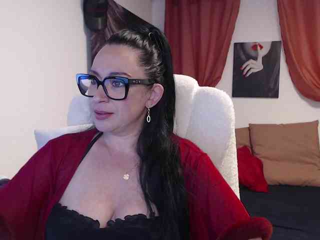 anaiza Live Webcam on BongaCams
