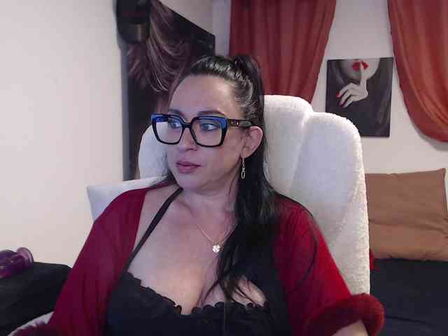 anaiza Live Webcam on BongaCams