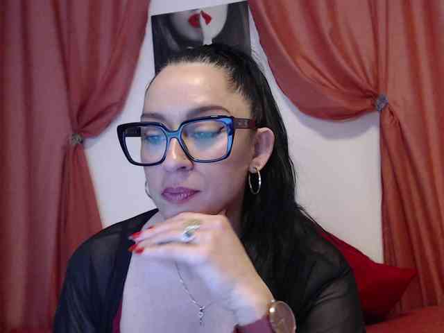 anaiza Live Webcam on BongaCams