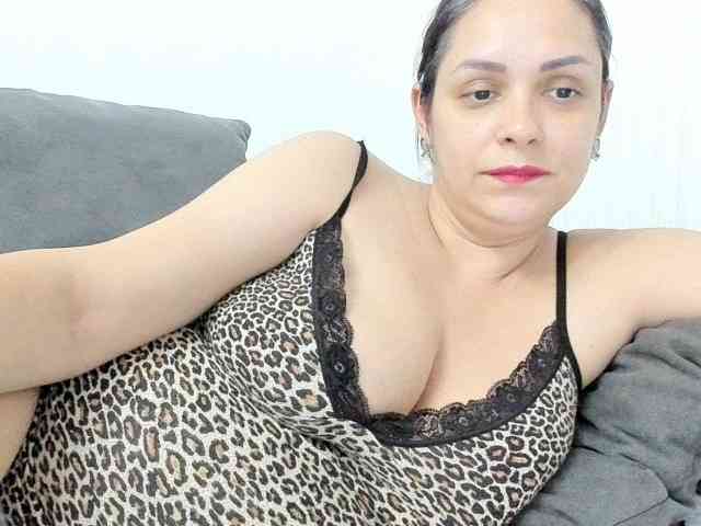 ayssa1 Live Webcam on BongaCams