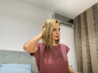 AmelieX69 Porn Show