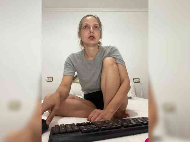 AmelieX69 webcam