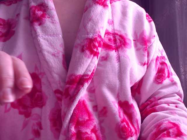 SweetBrunete webcam bongacams model stream image