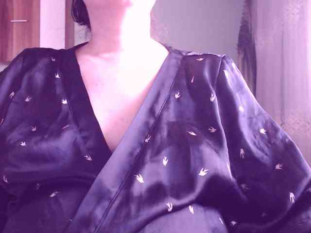 SweetBrunete webcam
