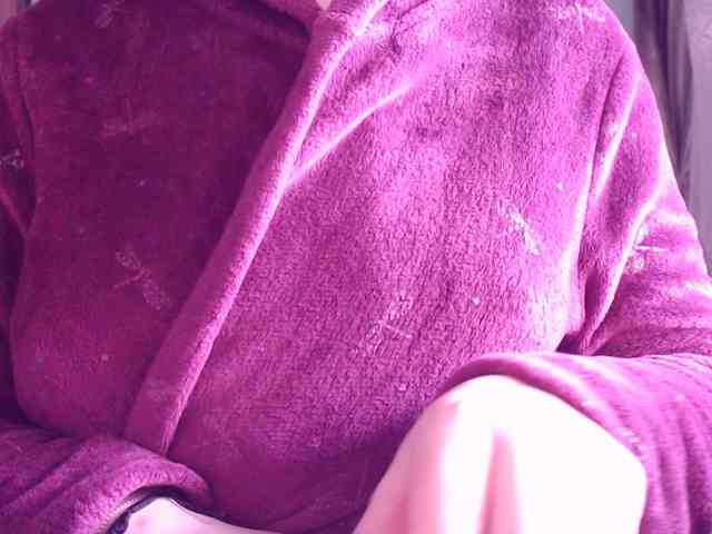 SweetBrunete webcam