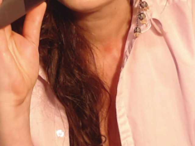 ellaine's BongaCams show and profile