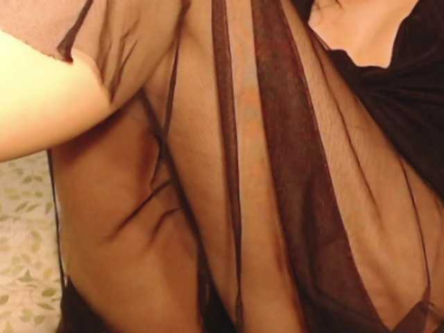 ellaine's BongaCams show and profile