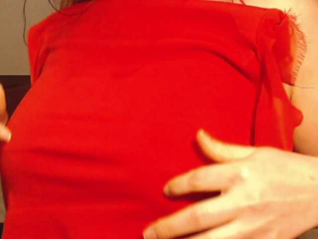 ellaine's BongaCams show and profile