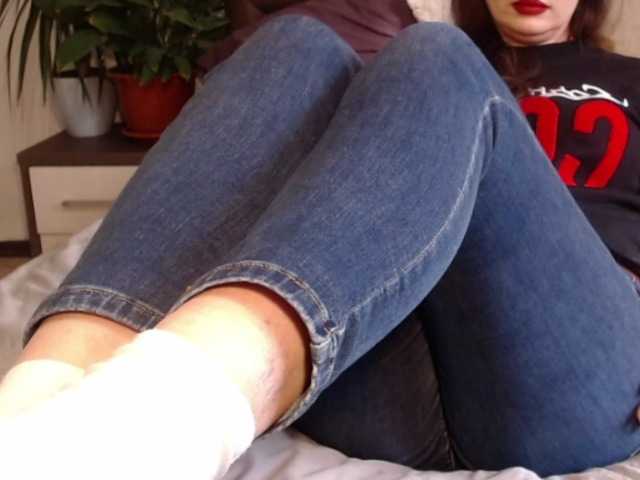 ellaine's BongaCams show and profile