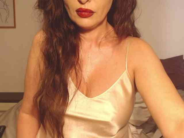 Lutetia webcam