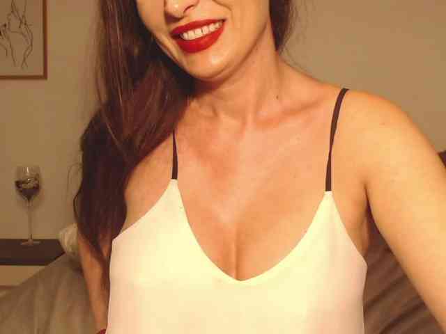 Ellaine webcam