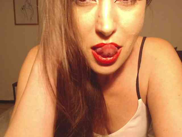 Ellaine webcam