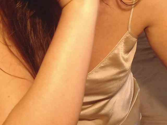 Ellaine webcam