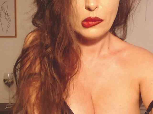 Lutetia webcam