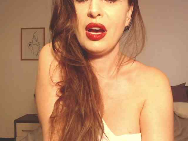 Ellaine webcam