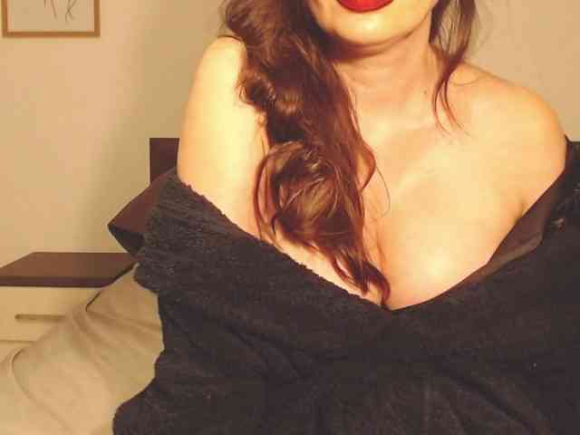Lutetia webcam