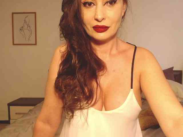 Ellaine webcam