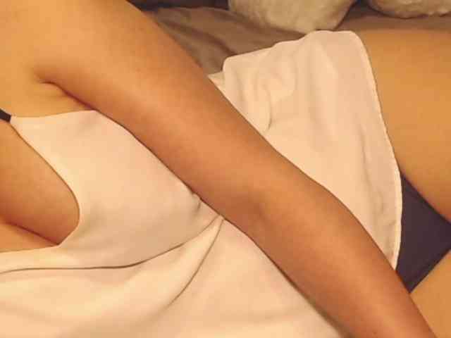 Ellaine webcam