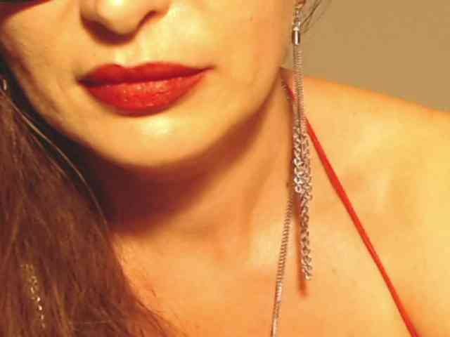 Ellaine webcam