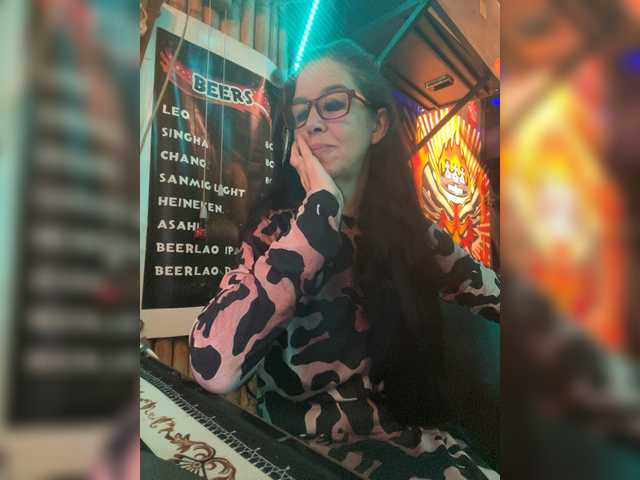 venusx1's BongaCams show and profile