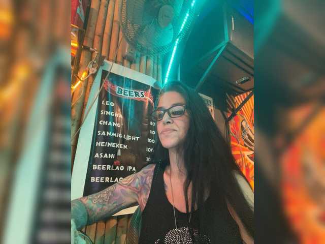 venusx1's BongaCams show and profile