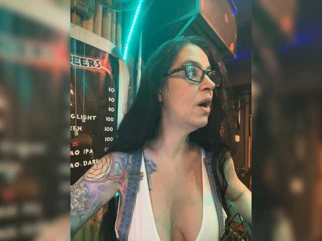 venusx1's BongaCams show and profile