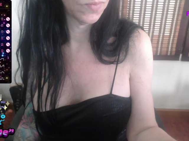 venusx1's BongaCams show and profile