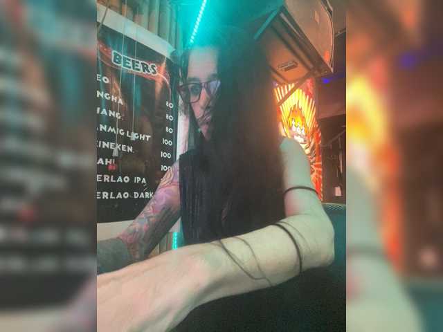 venusx1's BongaCams show and profile