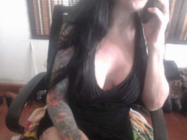 venusx1's BongaCams show and profile