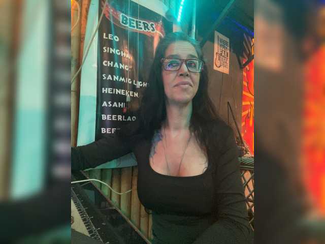 venusx1's BongaCams show and profile