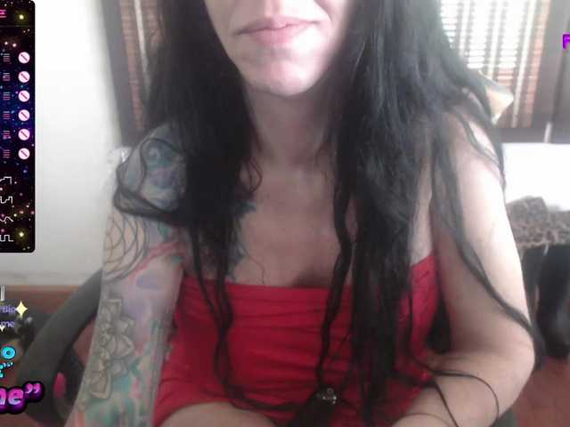 venusx1 — VenusX's Room it's my Birthday ENJOY and HELP me to find a place in the ranking #2#100#111#200 --> surprise in your screen if you tip  Tip menu actif  DM 20TK  Make me cum with your vibes . Outdoor no naked.... Private show 300 tk first